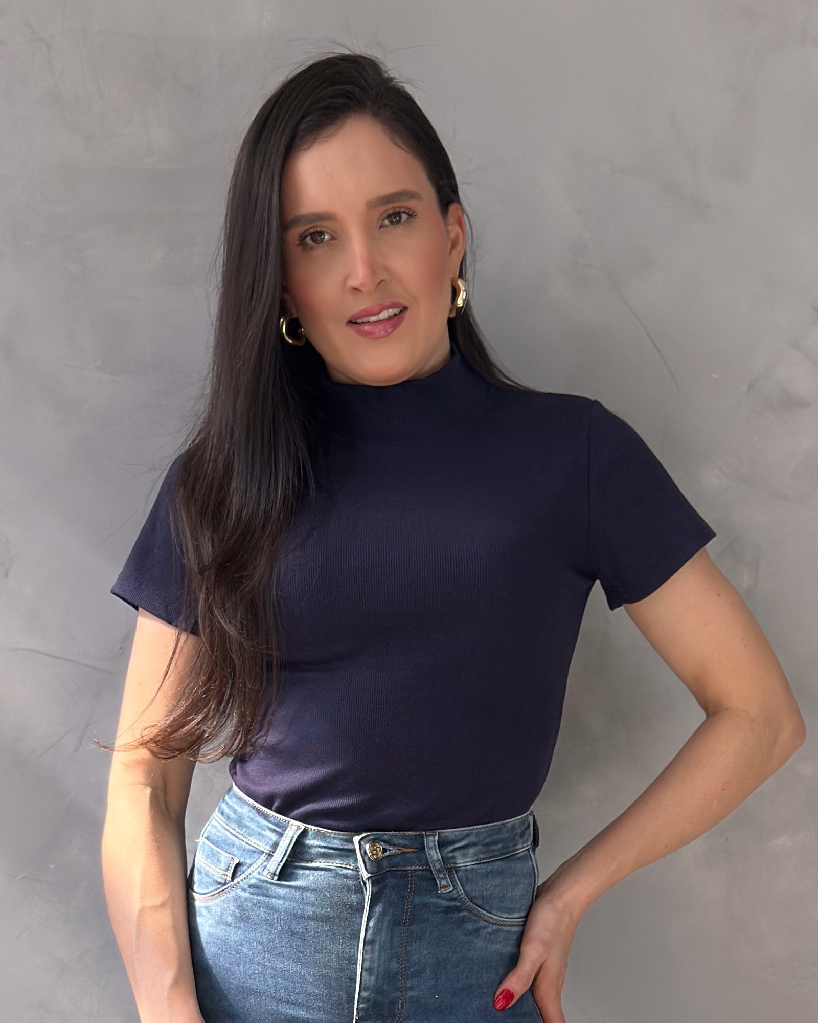 Blusa Manga Curta Gola Alta Canelada - Imagem 8