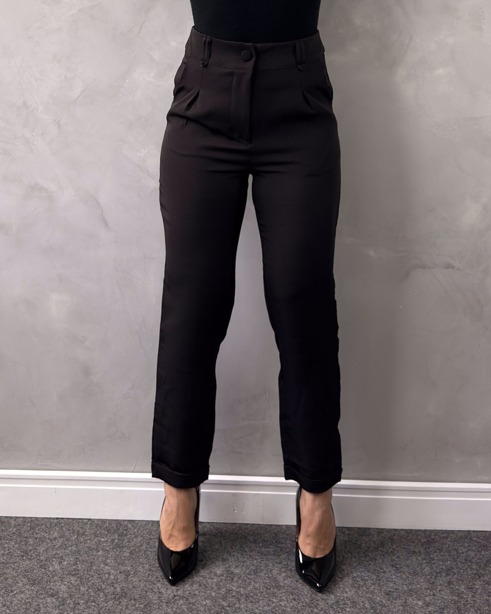 Calça Alfaiataria Barra Dobrada - Imagem 4