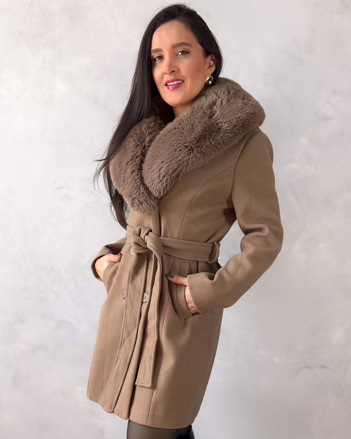 Sobretudo Lã Batida com Gola Peluciada Removível - Imagem 4