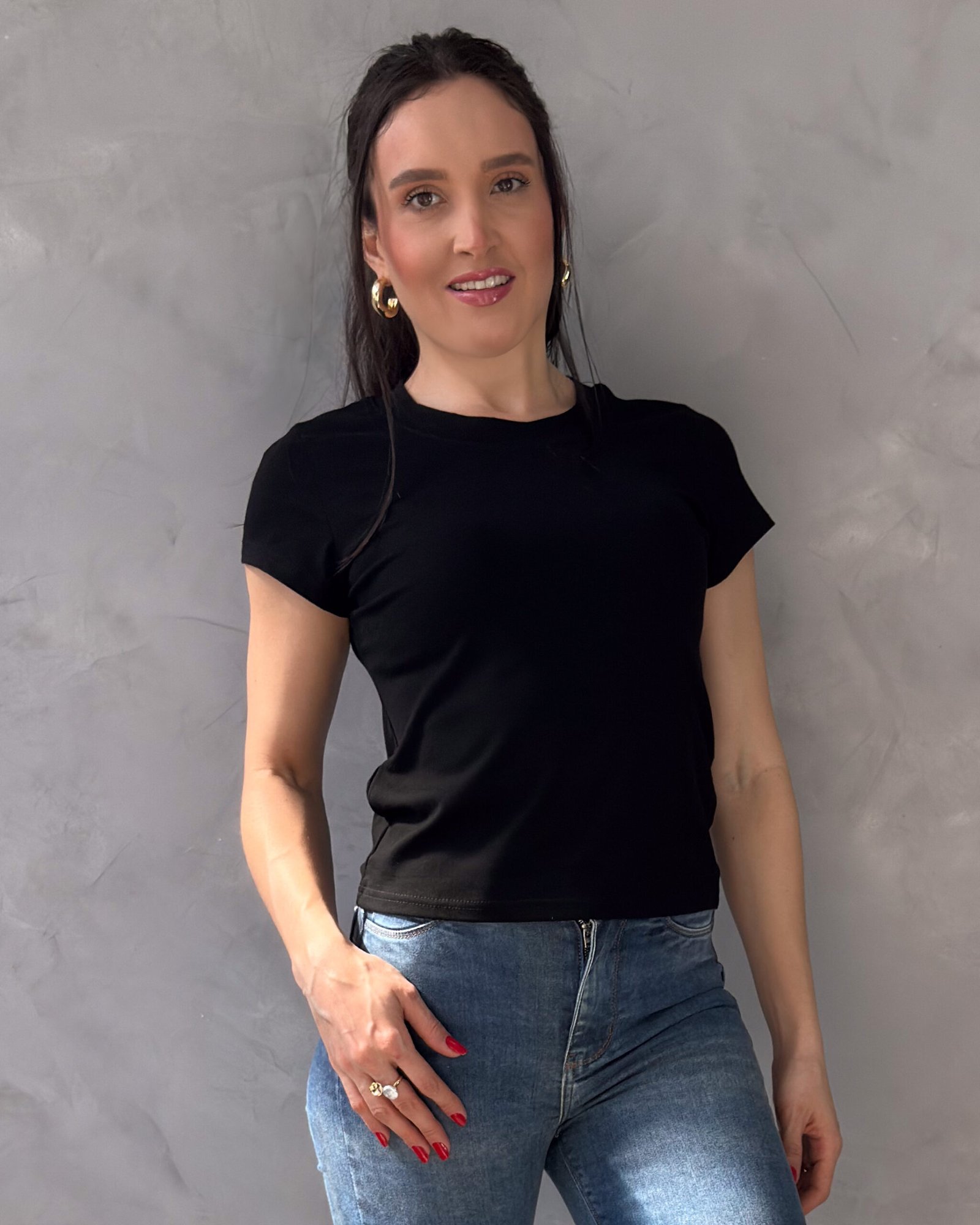 Blusa Manga Curta Gola Redonda em Viscose com Elastano - Imagem 3