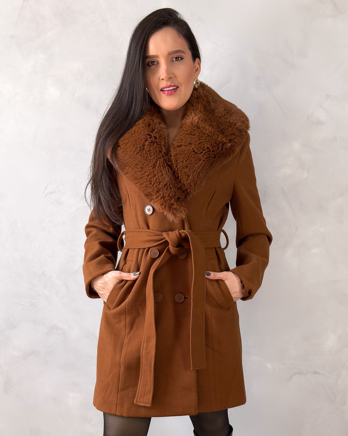 Sobretudo Lã Batida com Gola Peluciada Removível - Imagem 12