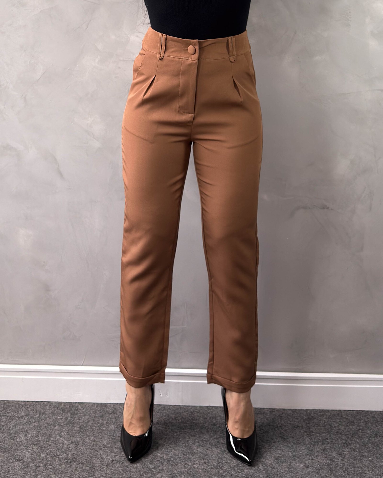 Calça Alfaiataria Barra Dobrada - Imagem 5