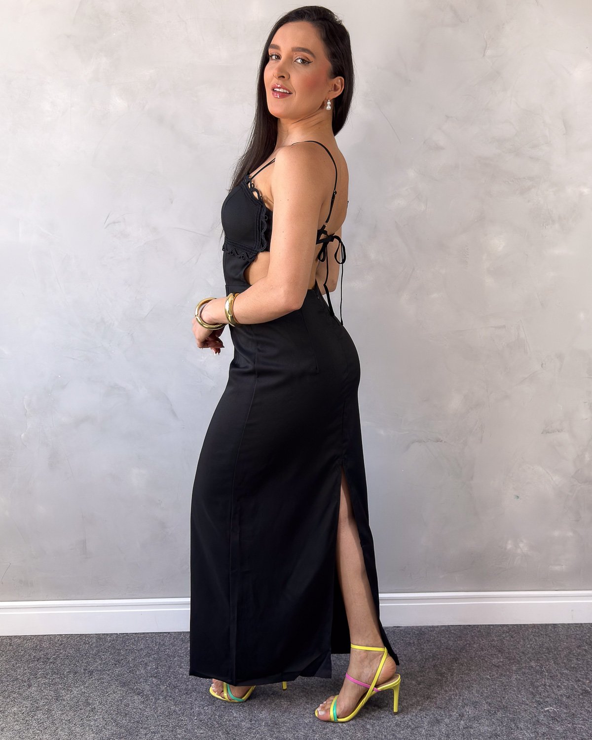 Vestido Longo com Alcinhas Ajustáveis e Fenda - Imagem 7