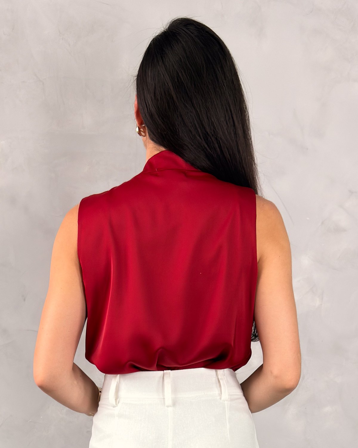 Blusa de Cetim com Gola Laço e Botões Laterais - Imagem 2