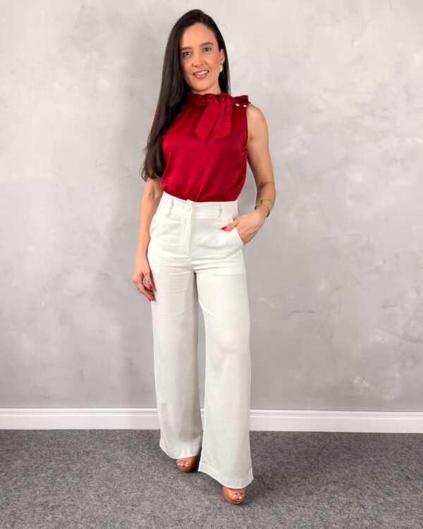 Calça Pantalona em Linho