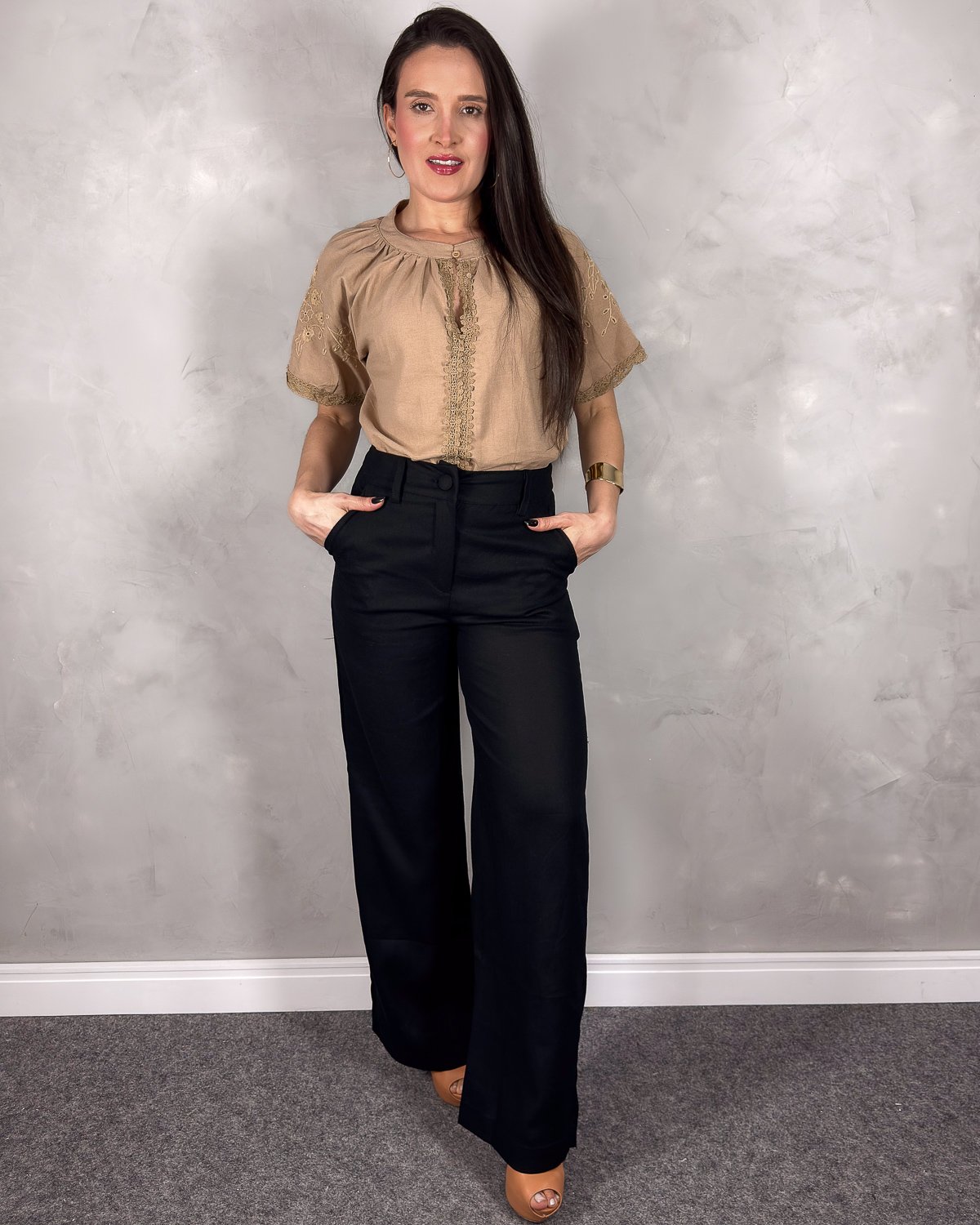 Calça Pantalona em Linho - Imagem 2